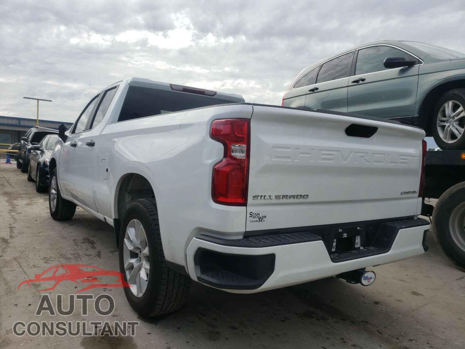 CHEVROLET SILVERADO 2021 - 1GCRWBEH3MZ123793