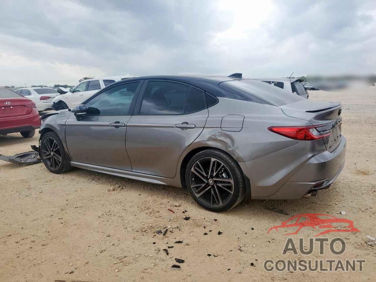 TOYOTA CAMRY 2025 - 4T1DAACK1SU510012