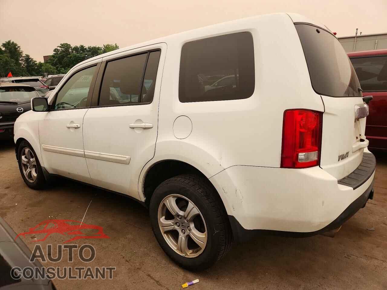 HONDA PILOT 2014 - 5FNYF4H54EB019197