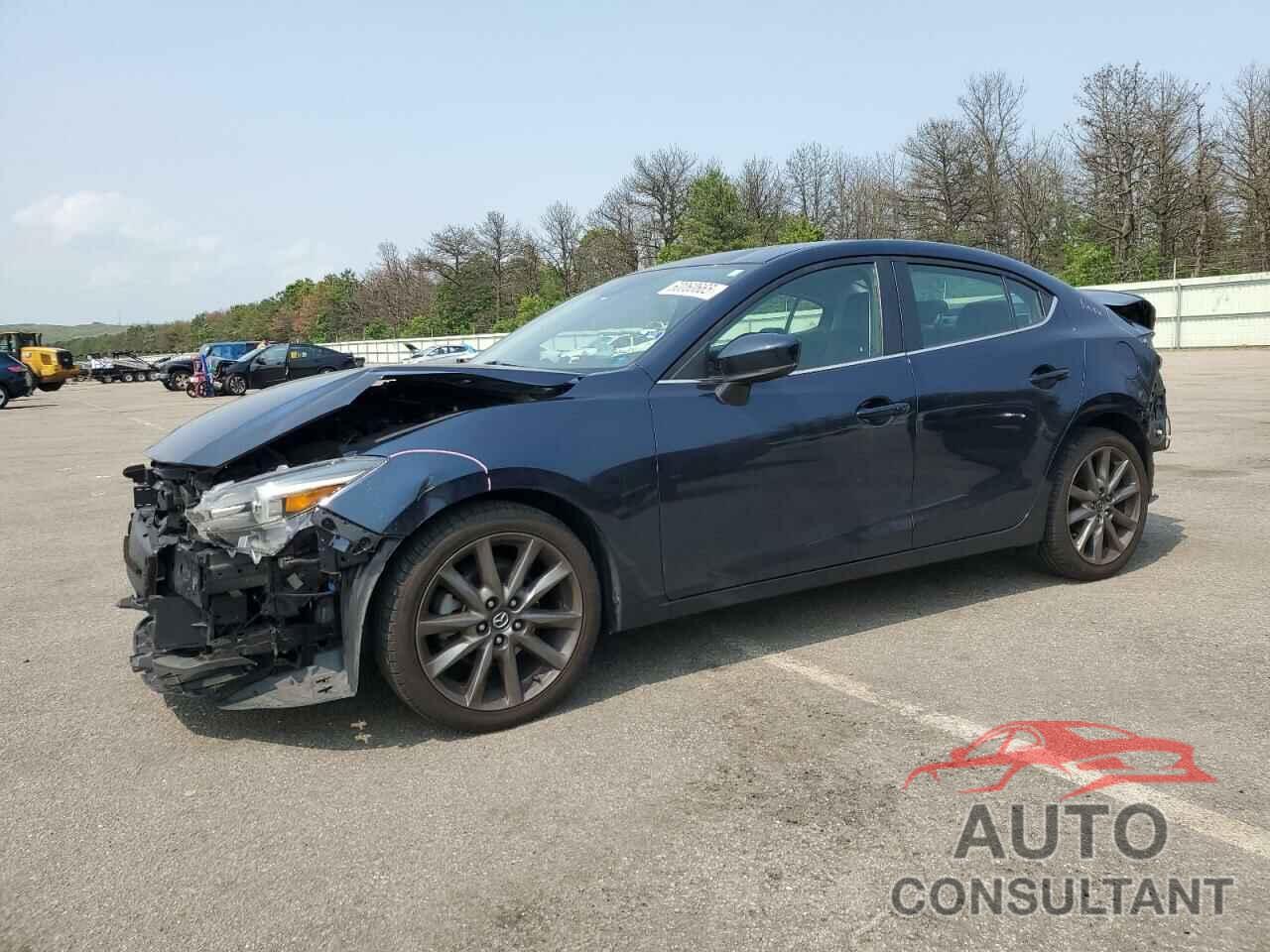 MAZDA 3 2018 - 3MZBN1W39JM270986
