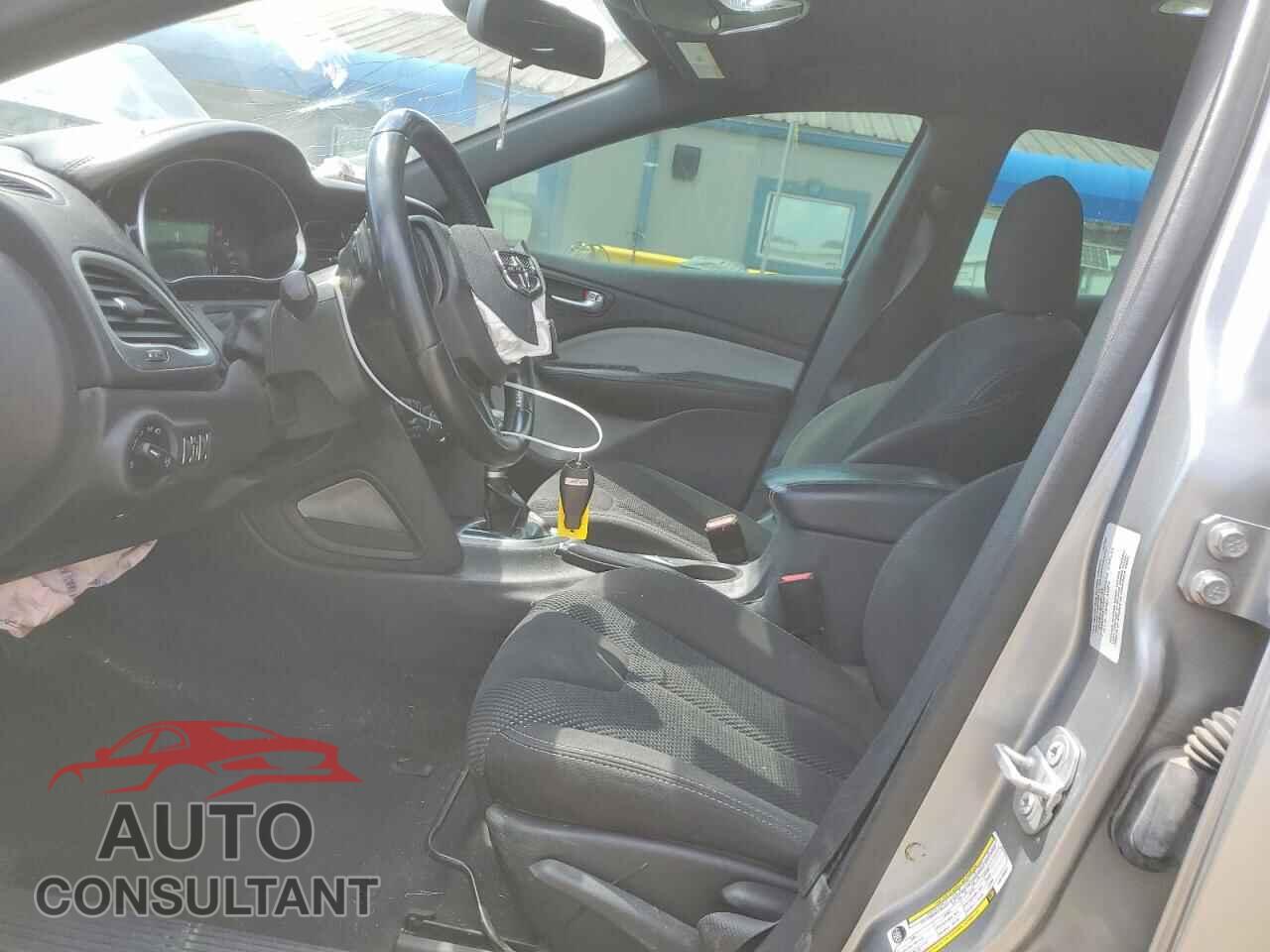 DODGE DART 2015 - 1C3CDFBB8FD119567