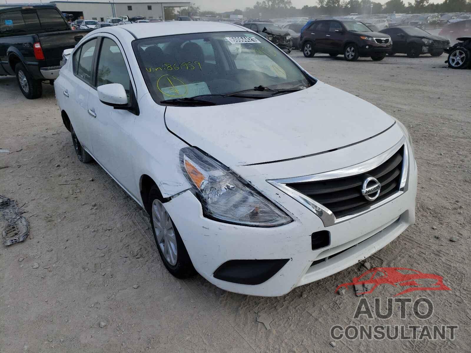 NISSAN VERSA 2019 - 3N1CN7AP5KL861959