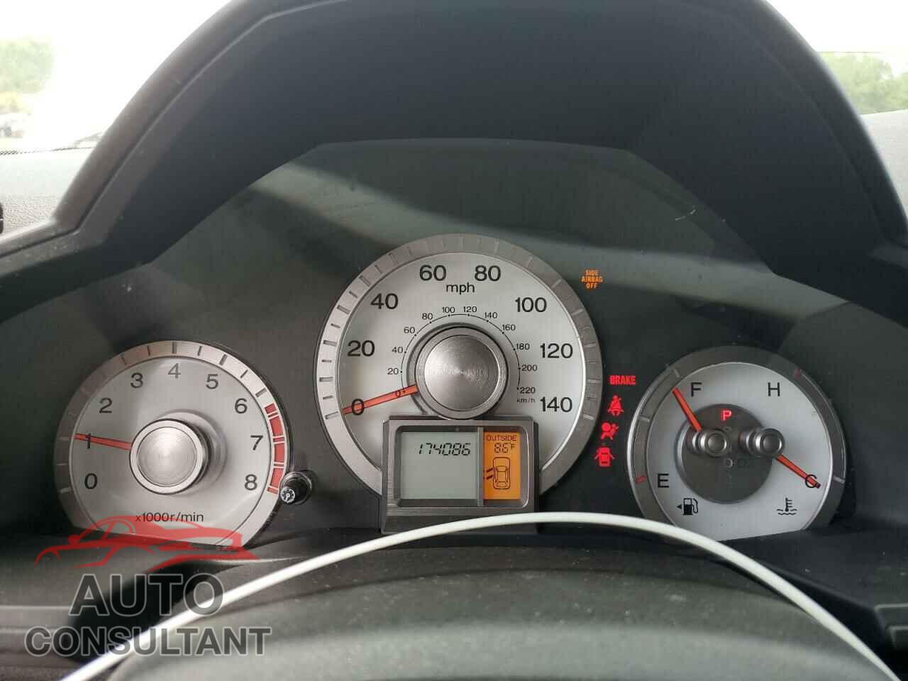 HONDA PILOT 2010 - 5FNYF4H57AB035677
