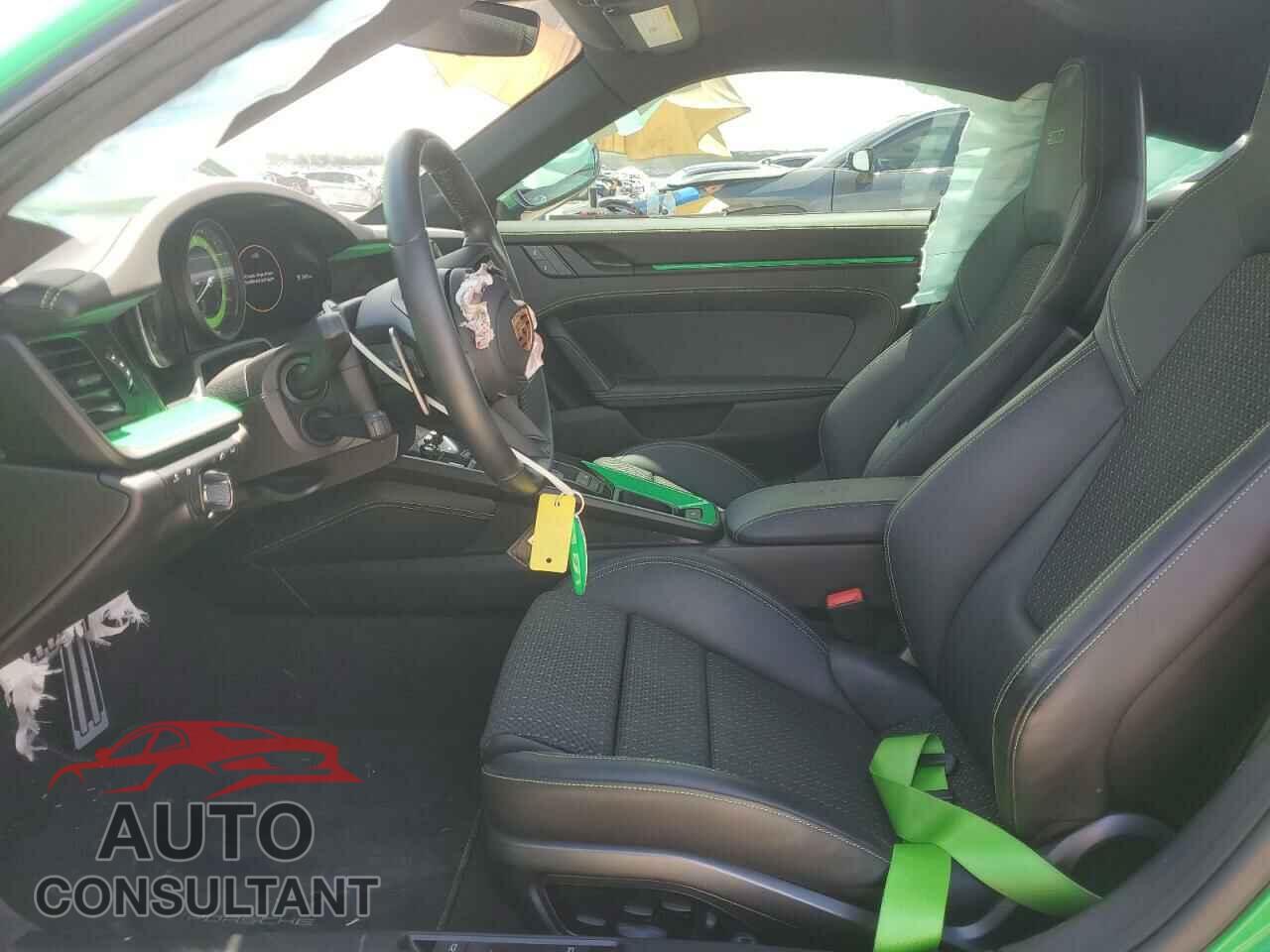 PORSCHE 911 2023 - WP0AA2A95PS206150