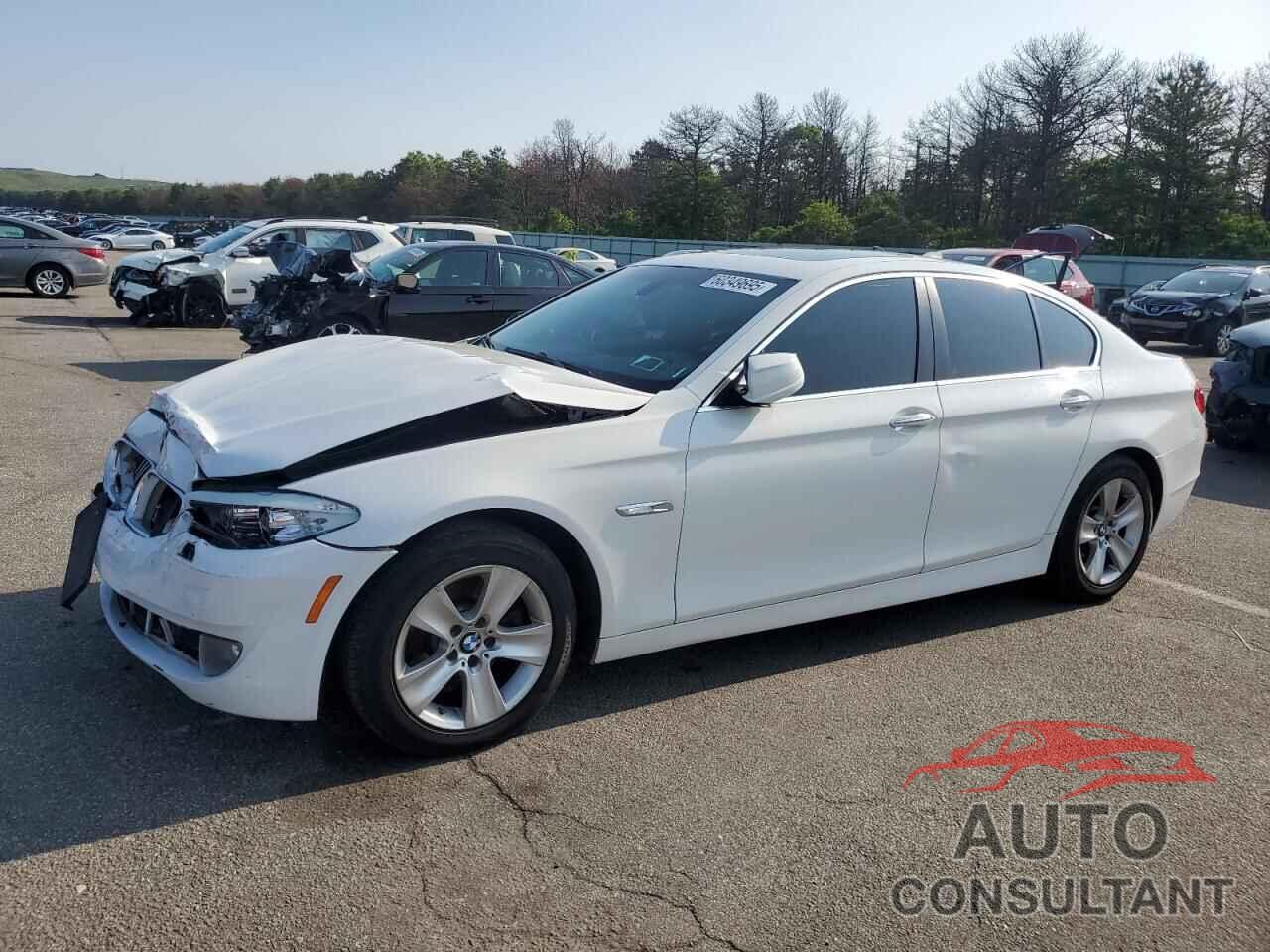 BMW 5 SERIES 2013 - WBAXH5C50DDW12044