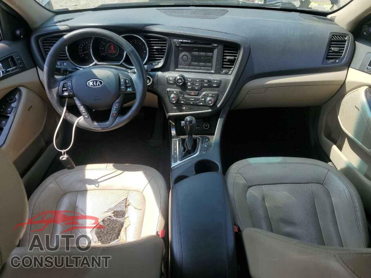 KIA OPTIMA 2011 - KNAGN4A72B5165926