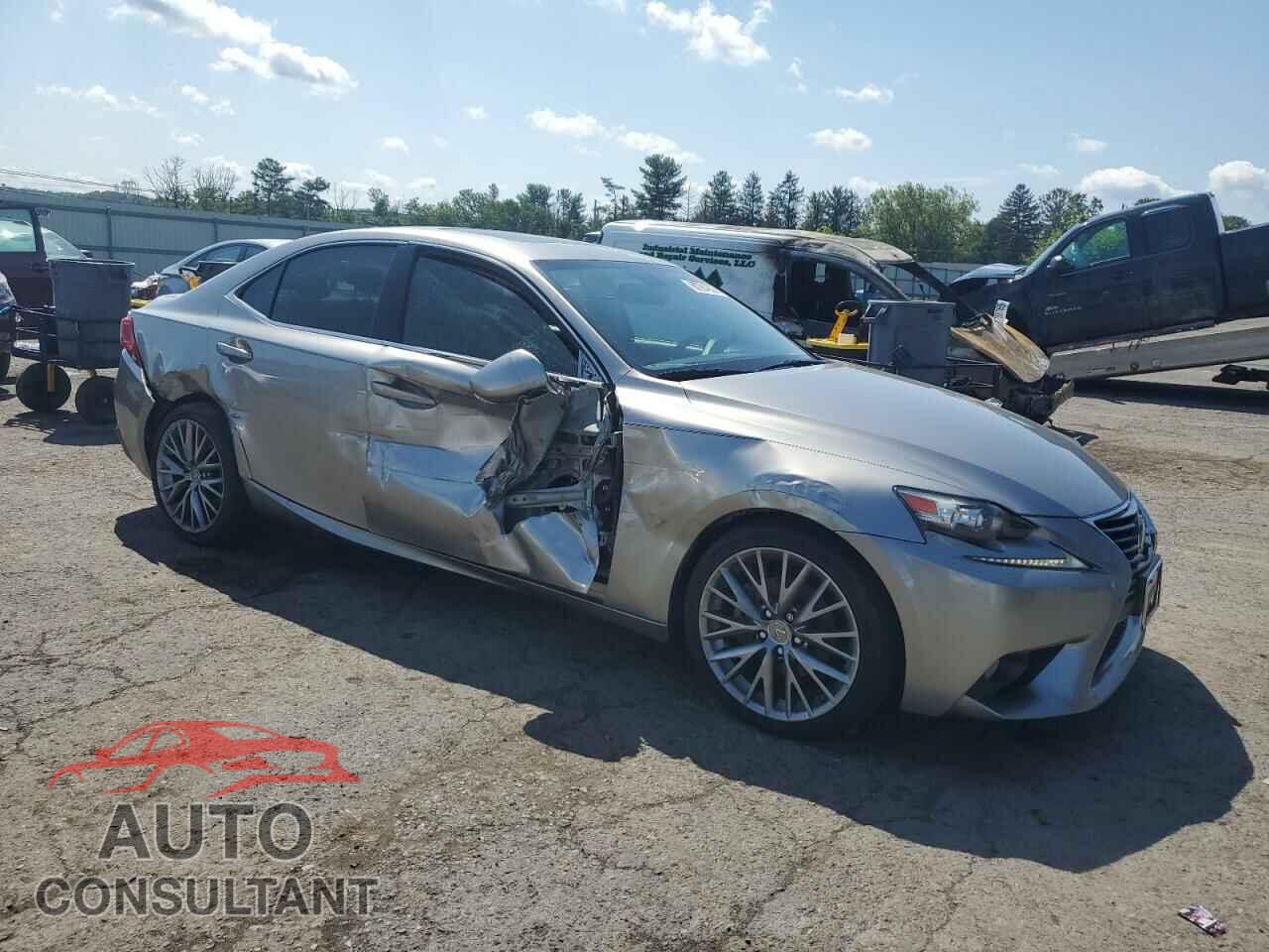 LEXUS IS 2014 - JTHCF1D22E5014908