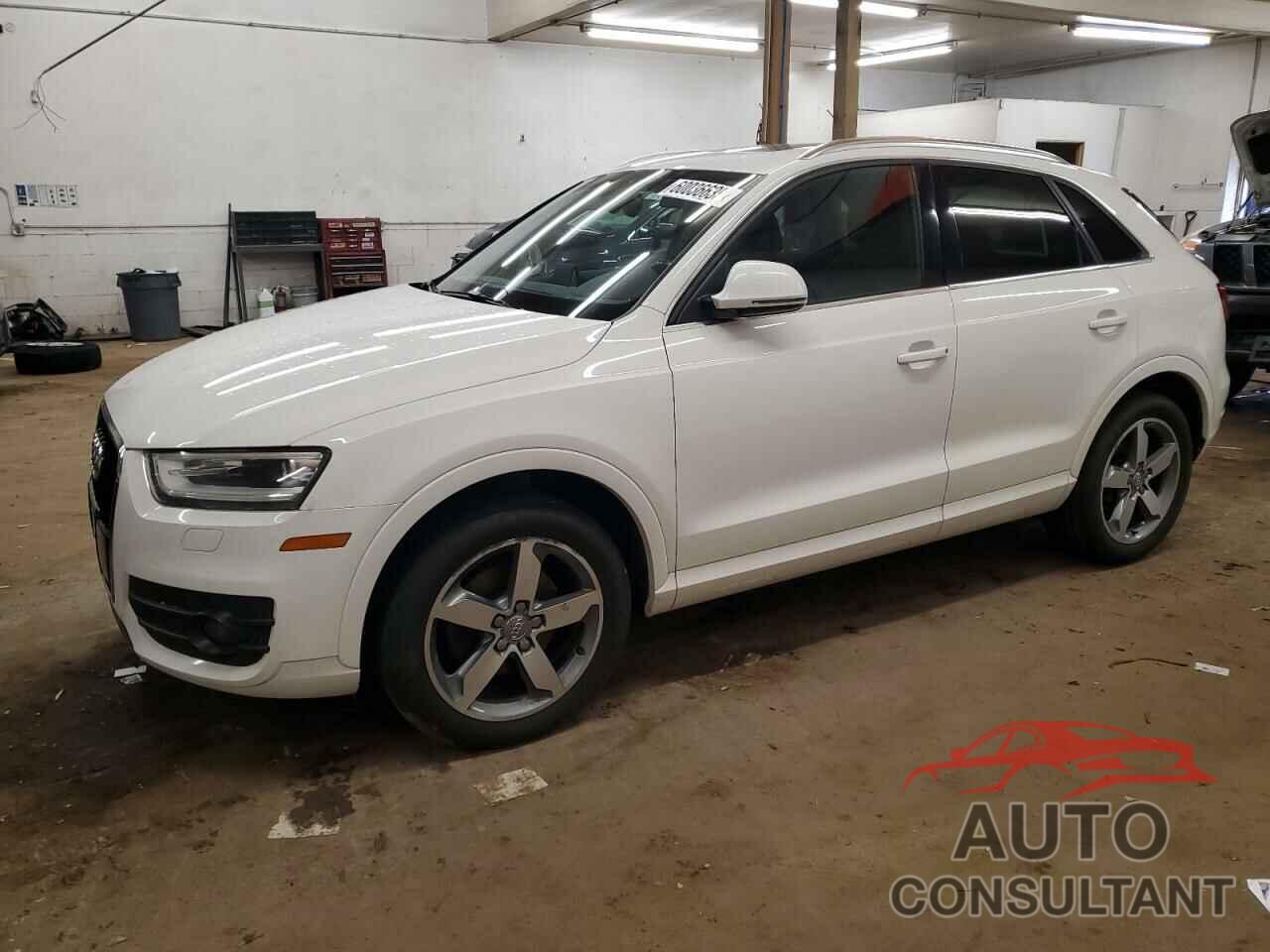 AUDI Q3 2015 - WA1EFCFS9FR006974