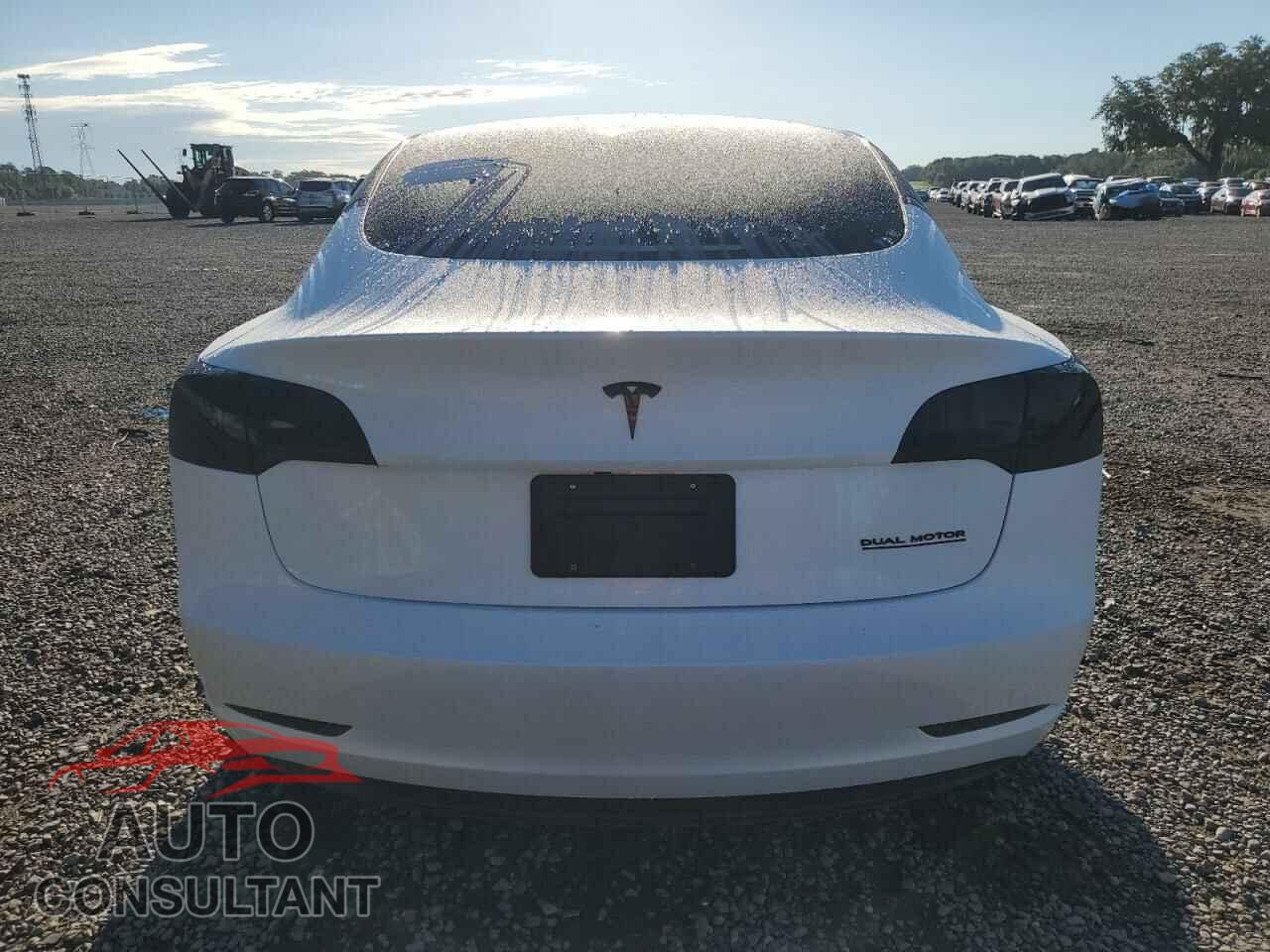 TESLA MODEL 3 2023 - 5YJ3E1EB2PF595475