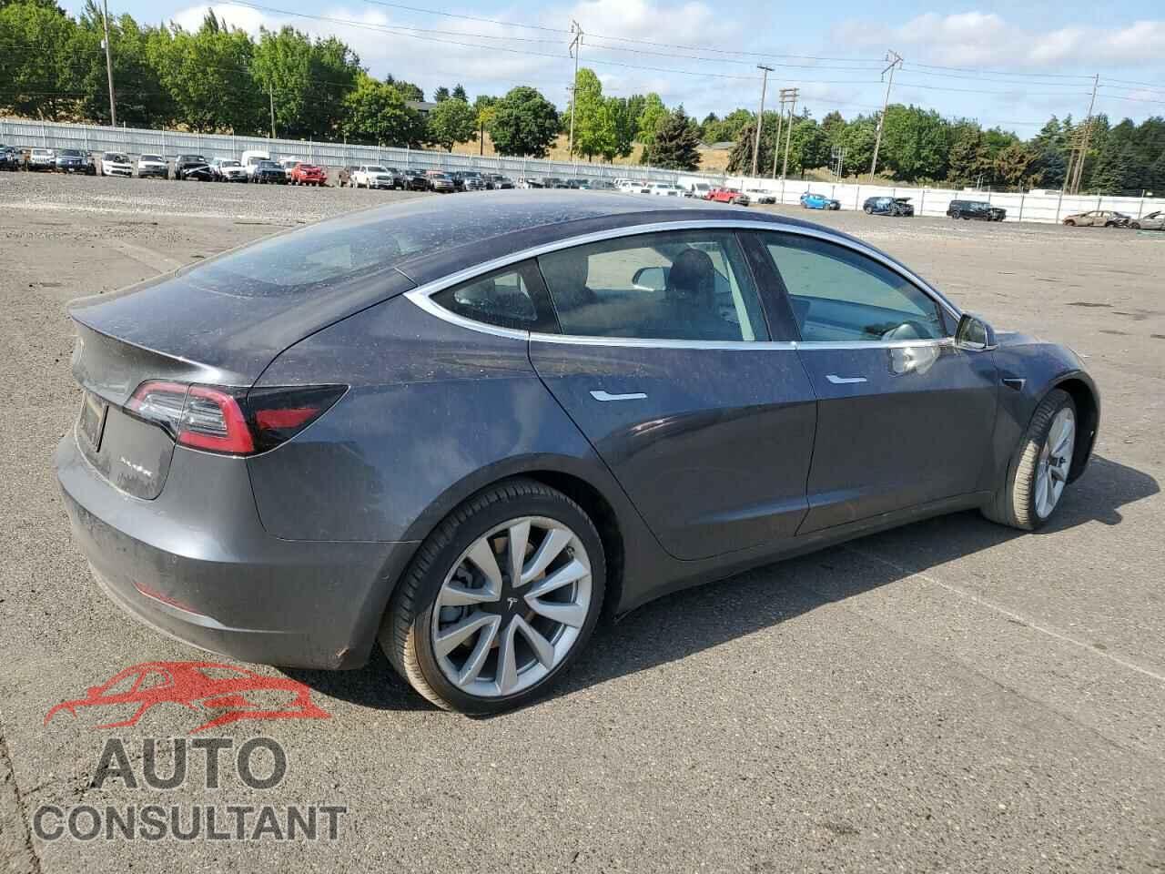 TESLA MODEL 3 2019 - 5YJ3E1EB8KF389456