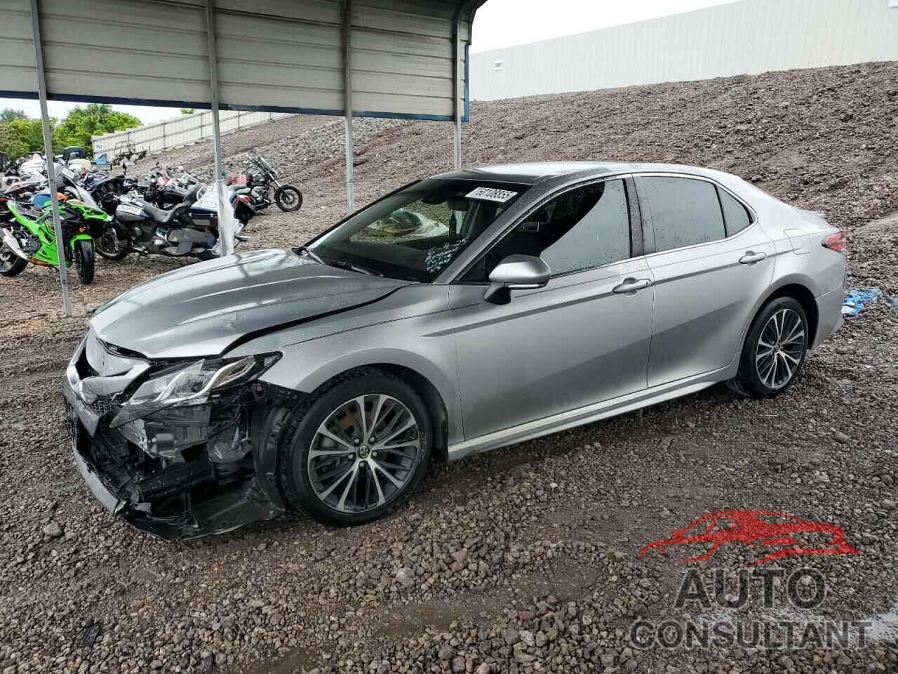 TOYOTA CAMRY 2018 - JTNB11HK9J3012094