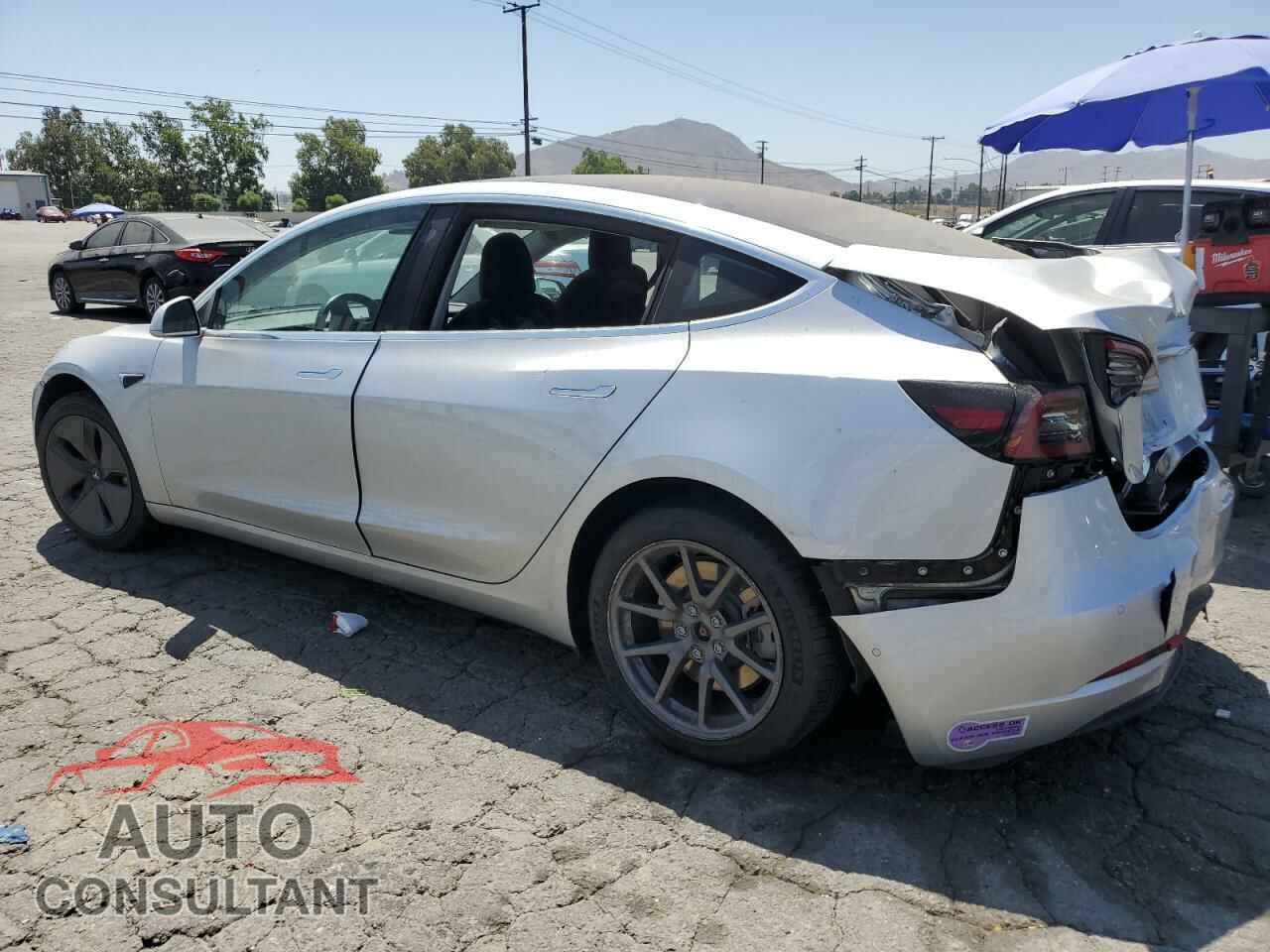 TESLA MODEL 3 2018 - 5YJ3E1EA7JF014289