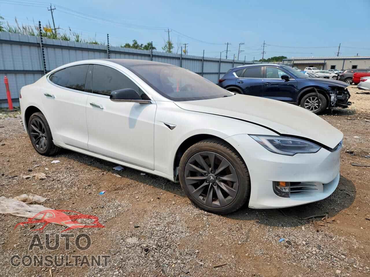 TESLA MODEL S 2020 - 5YJSA1E26LF359316