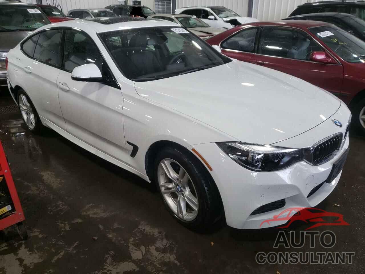BMW 3 SERIES 2019 - WBA8Z9C54KB220847