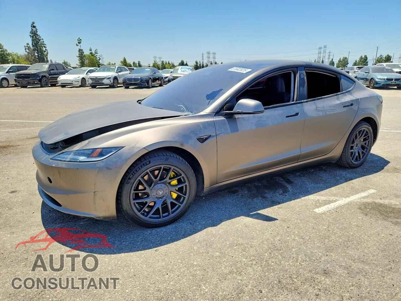 TESLA MODEL 3 2024 - 5YJ3E1EB0RF792809