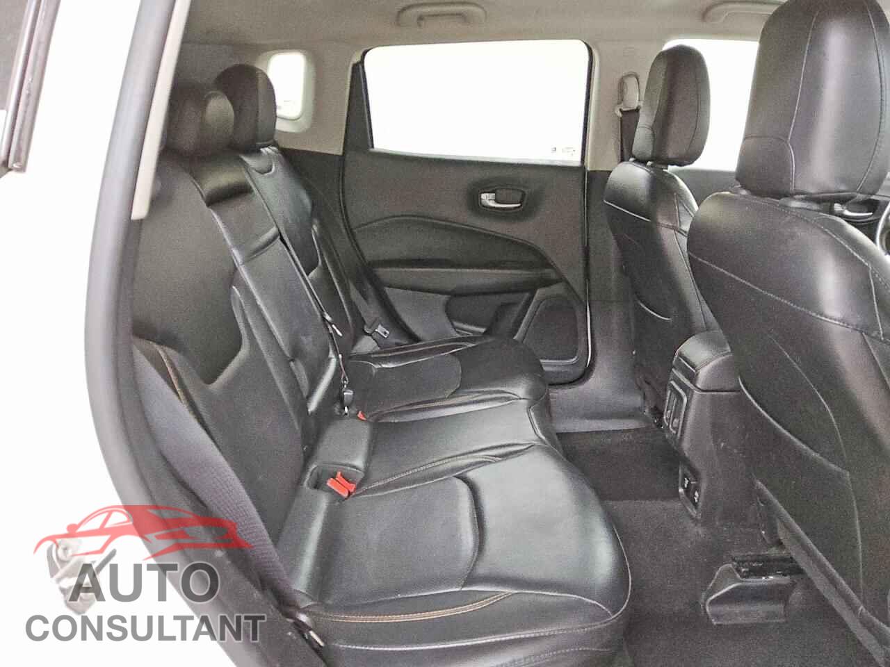 JEEP COMPASS 2018 - 3C4NJDCB1JT470355