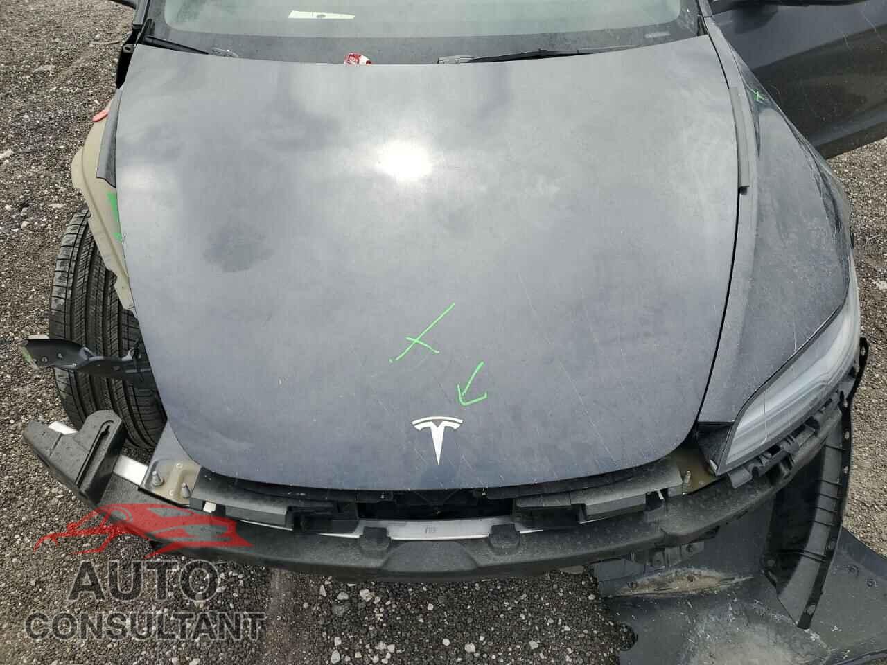 TESLA MODEL 3 2024 - 5YJ3E1EA2RF765473