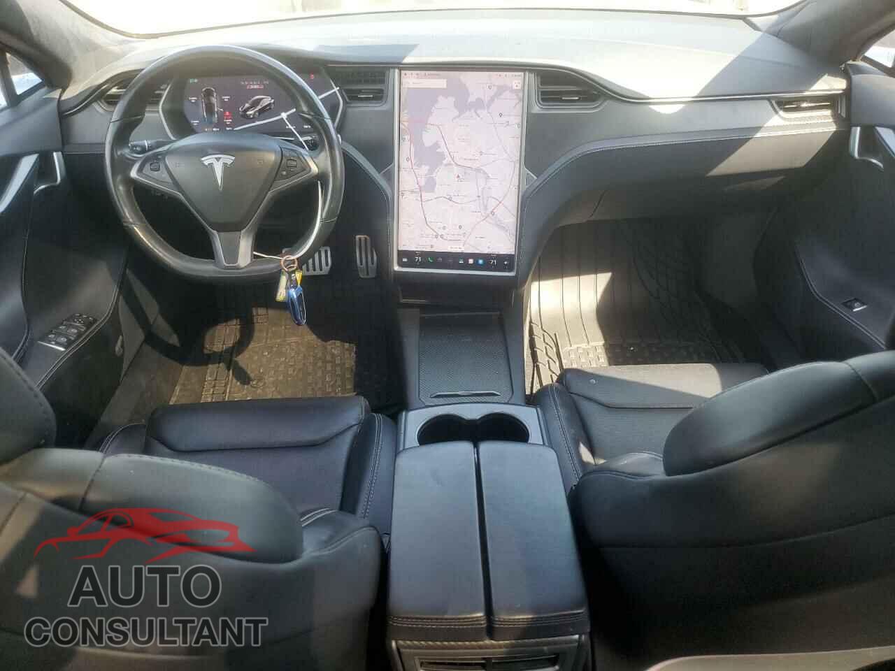 TESLA MODEL S 2018 - 5YJSA1E49JF270337