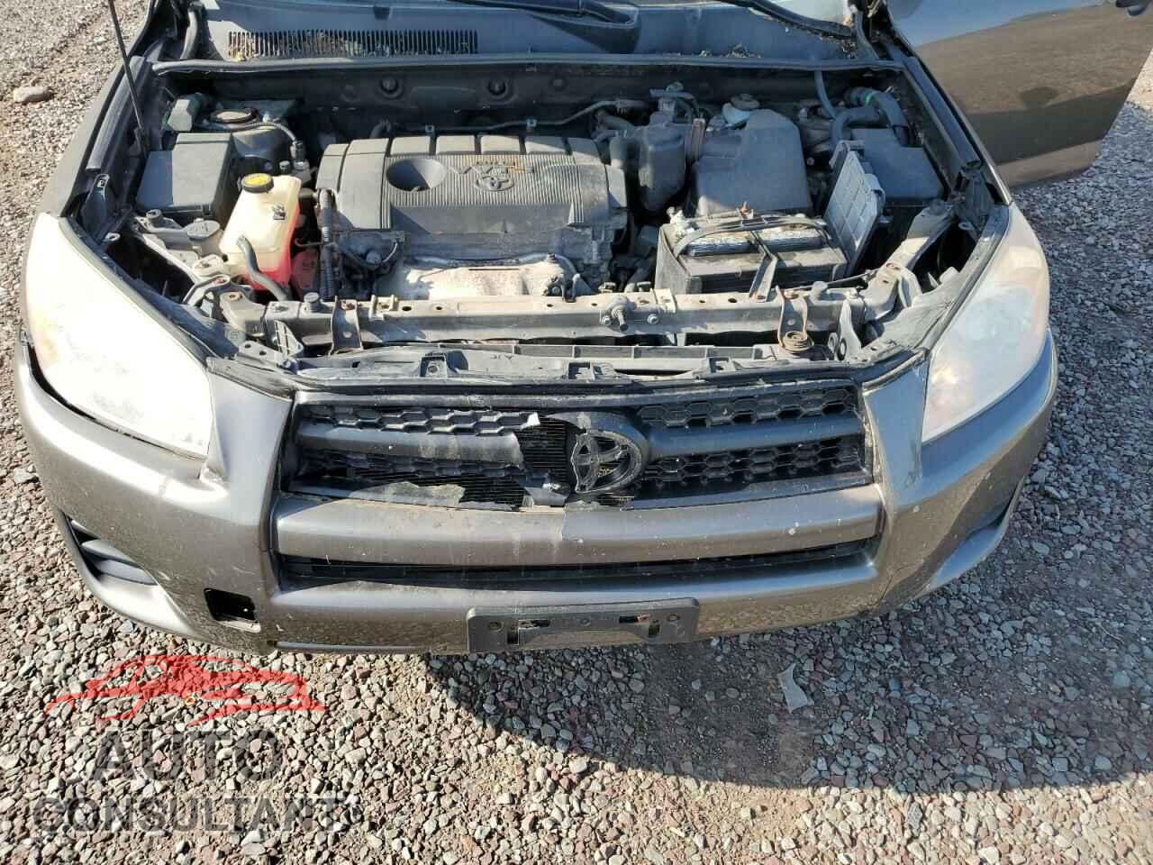 TOYOTA RAV4 2012 - 2T3BF4DV8CW214917