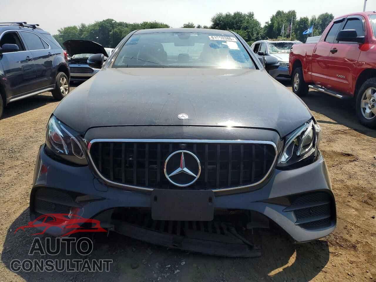 MERCEDES-BENZ E-CLASS 2017 - WDDZF4KB9HA075559