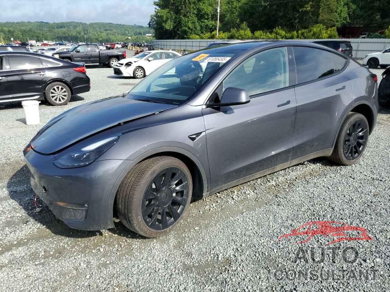 TESLA MODEL Y 2023 - 7SAYGDEE1PF979116
