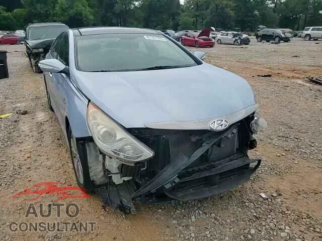 HYUNDAI SONATA 2013 - KMHEC4A41DA068633