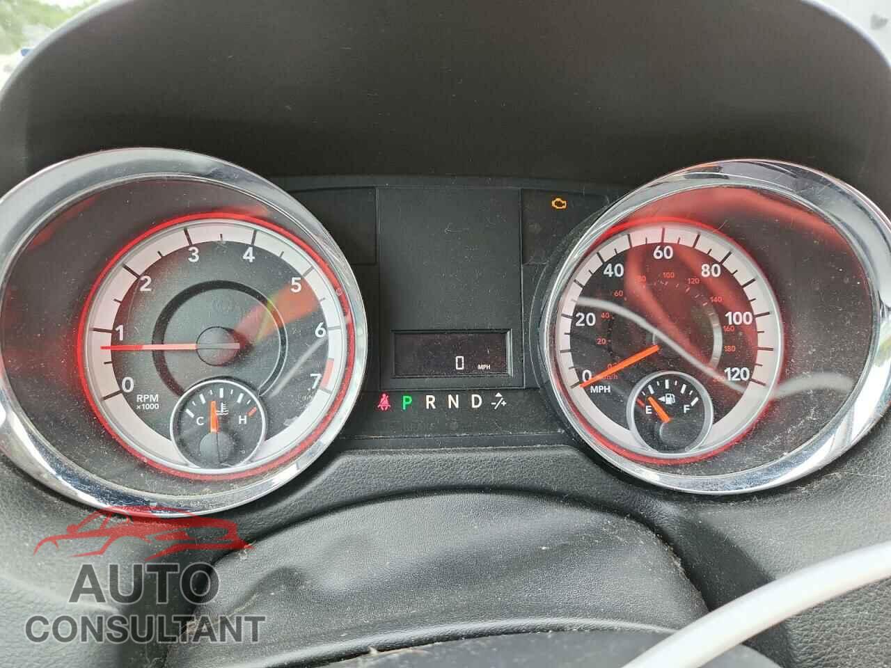 DODGE CARAVAN 2013 - 2C4RDGCG7DR528420