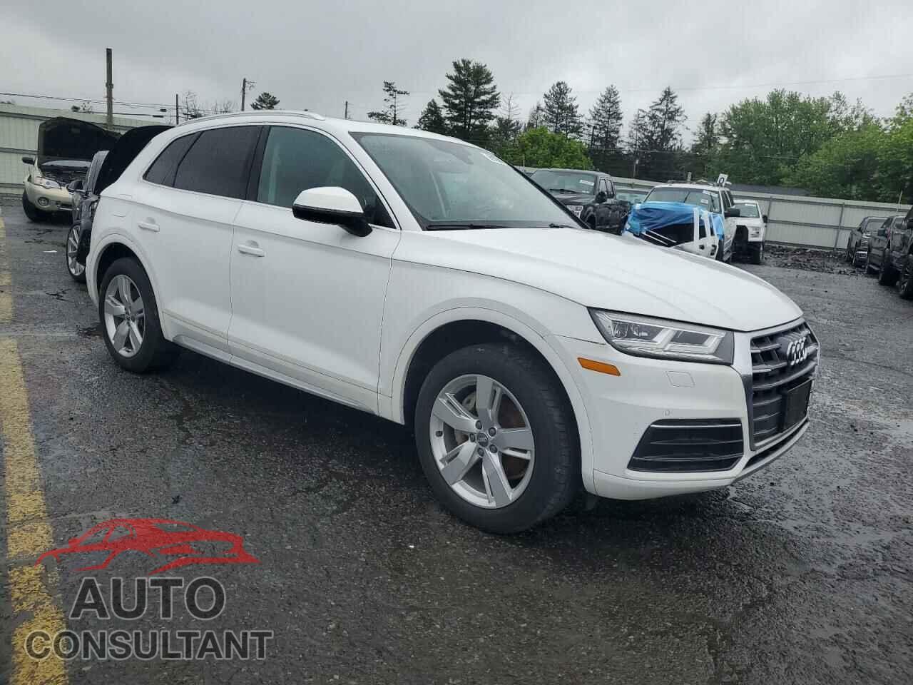 AUDI Q5 2018 - WA1BNAFY7J2199299