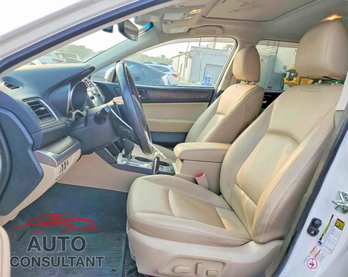 SUBARU OUTBACK 2017 - 4S4BSANC1H3264006