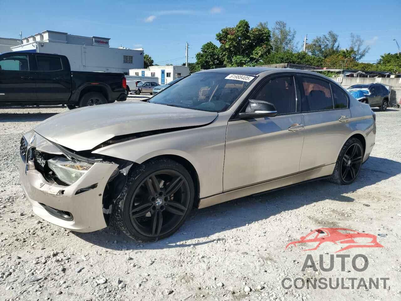BMW 3 SERIES 2013 - WBA3B5G56DNS04104