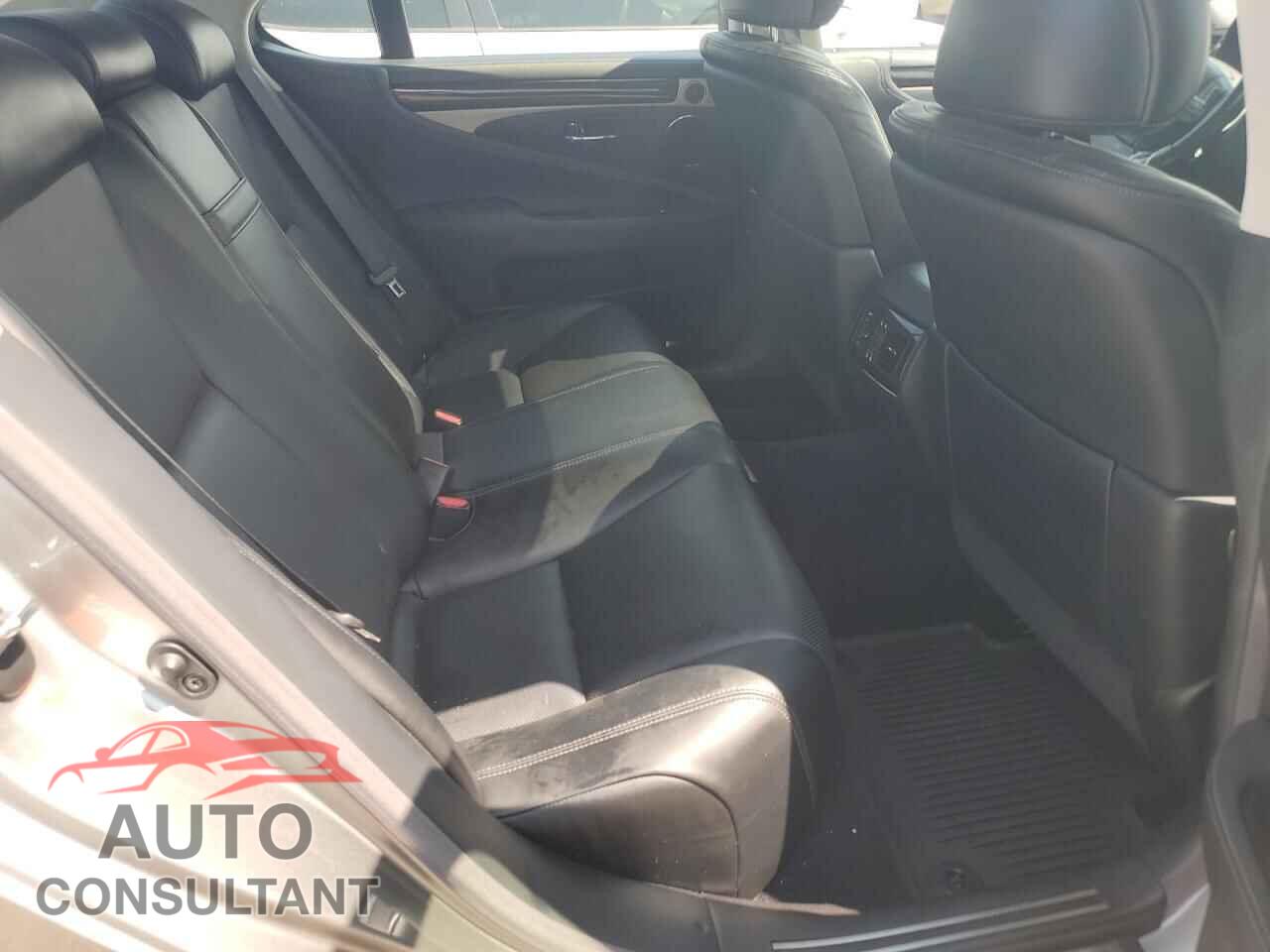 LEXUS LS460 2017 - JTHCL5EF5H5029232