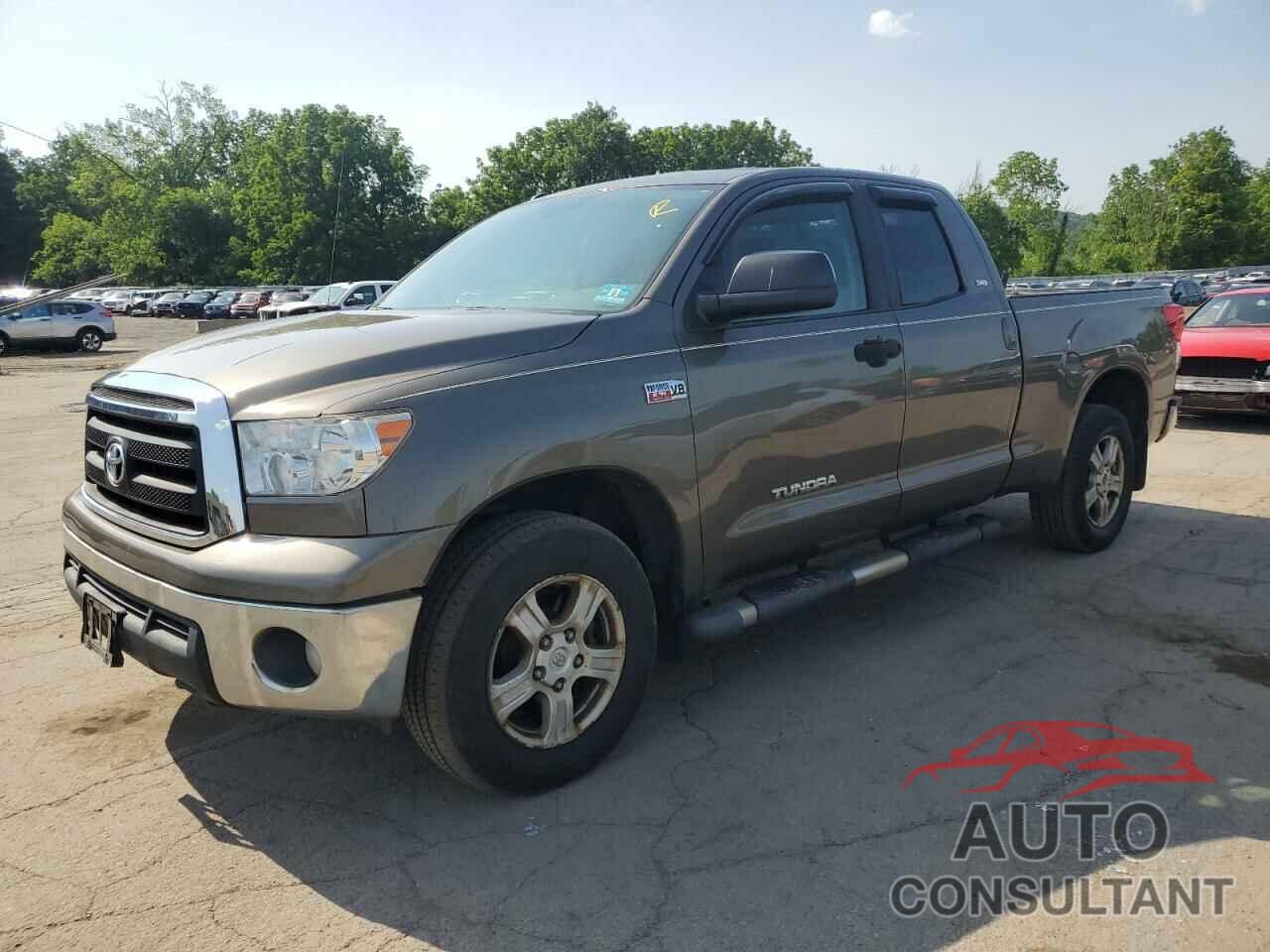 TOYOTA TUNDRA 2011 - 5TFUY5F14BX189933
