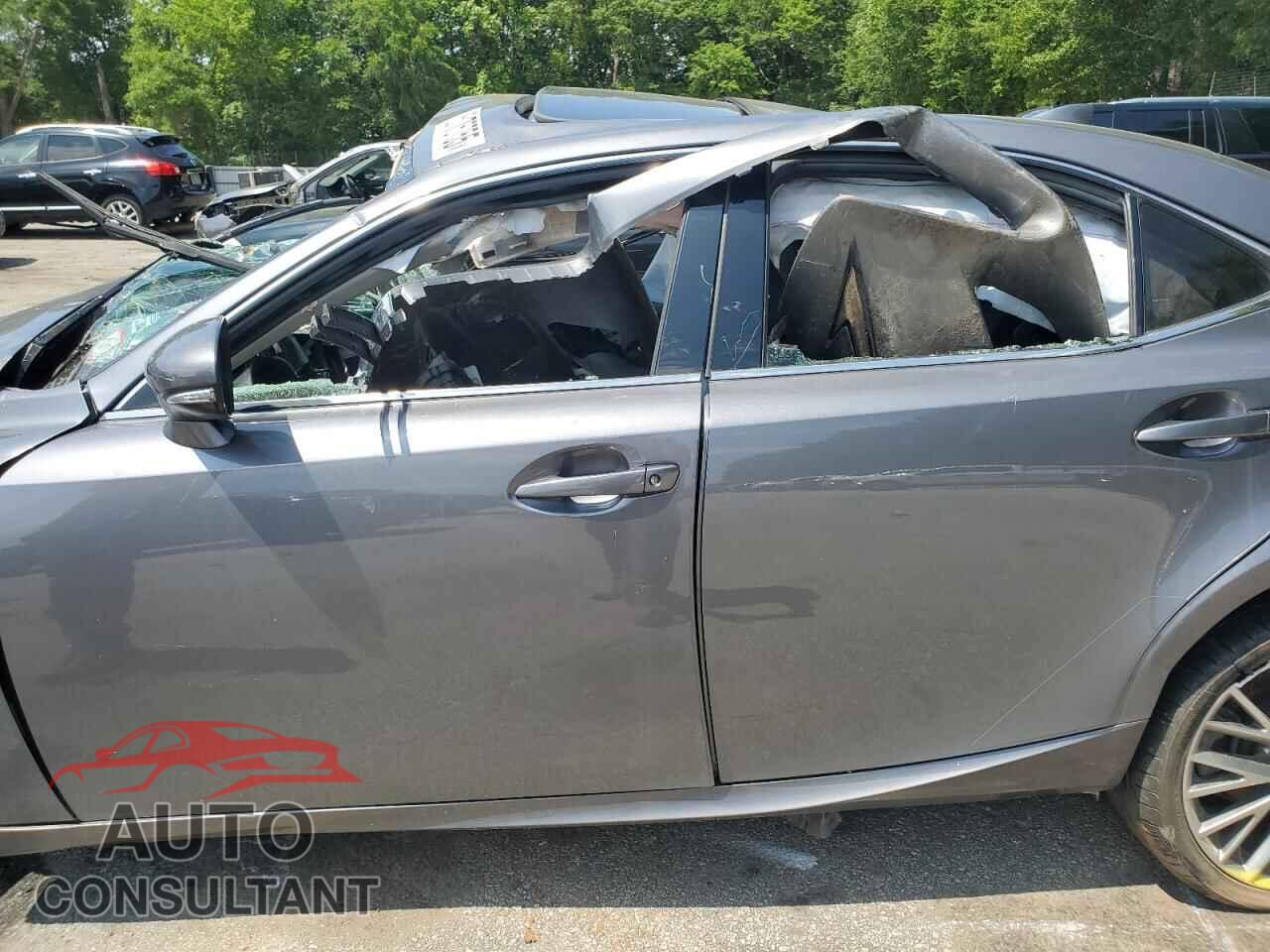 LEXUS IS 2015 - JTHCF1D24F5019688