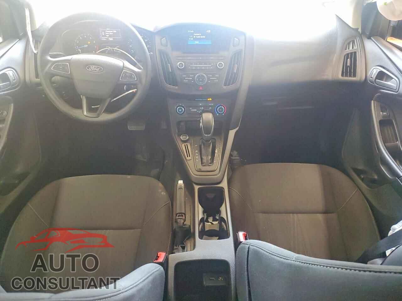 FORD FOCUS 2016 - 1FADP3E20GL376009