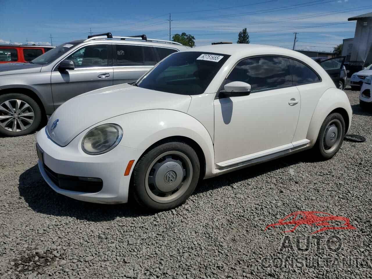 VOLKSWAGEN BEETLE 2012 - 3VWJP7AT3CM635889