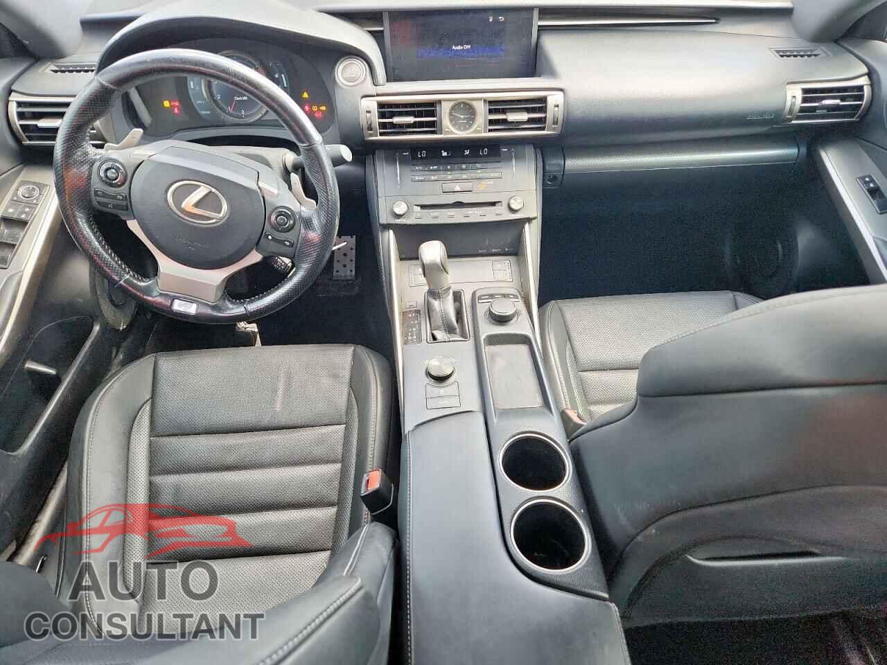 LEXUS IS 2016 - JTHBA1D23G5002926