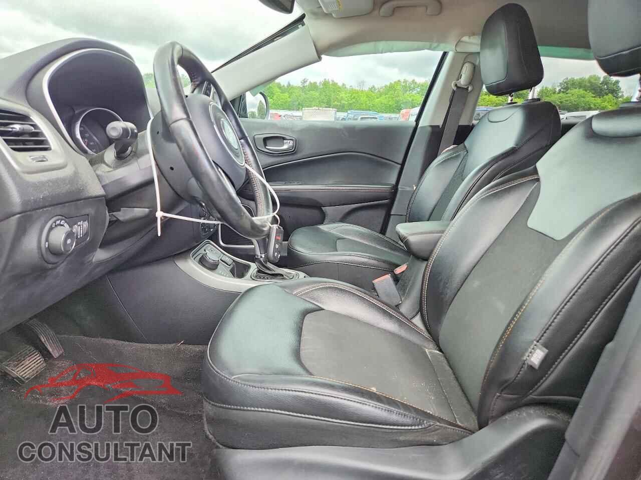 JEEP COMPASS 2019 - 3C4NJDBB4KT755280