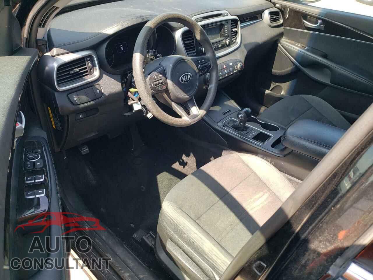 KIA SORENTO 2016 - 5XYPGDA56GG179628
