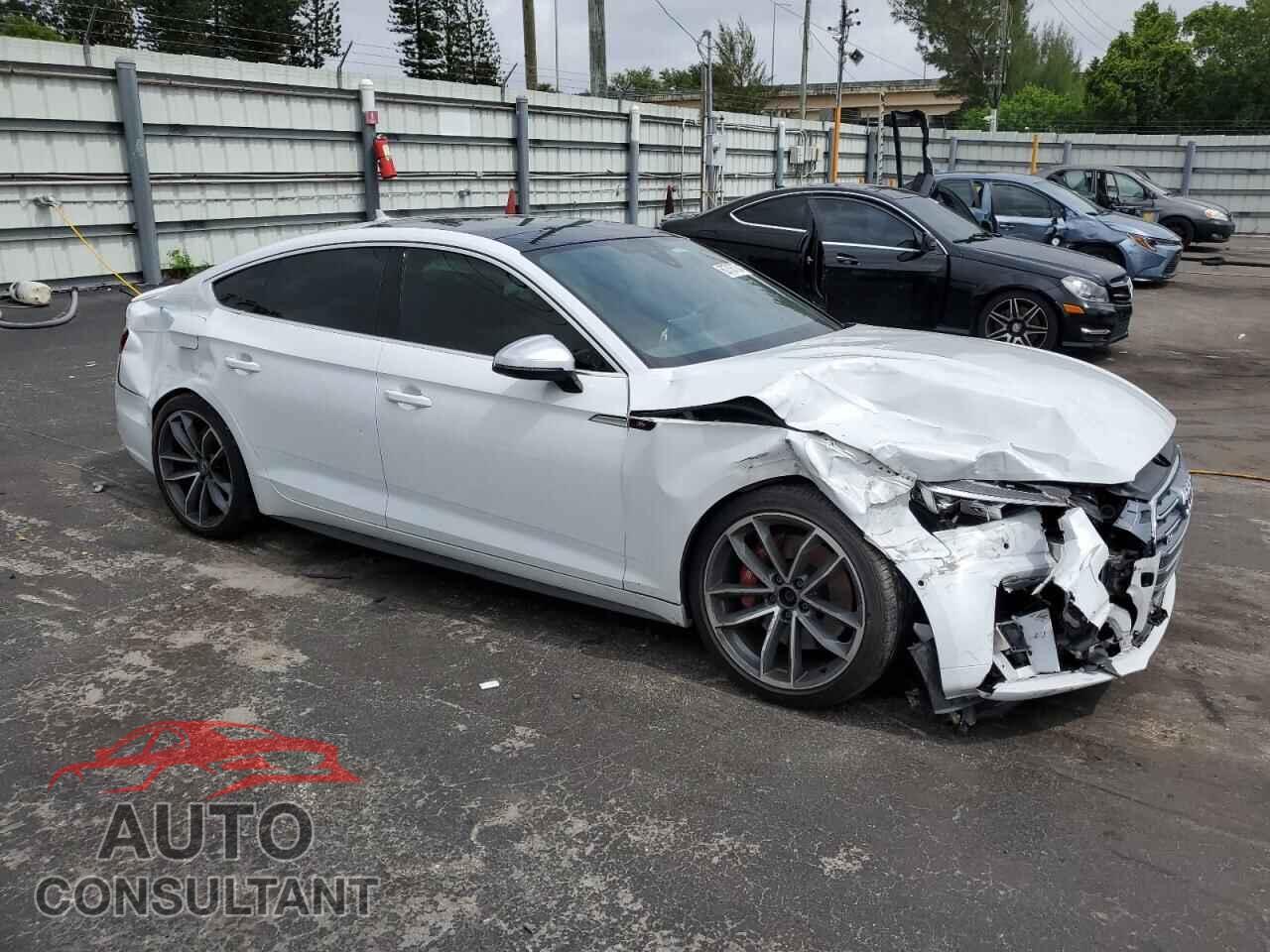 AUDI S5/RS5 2019 - WAUC4CF59KA021476
