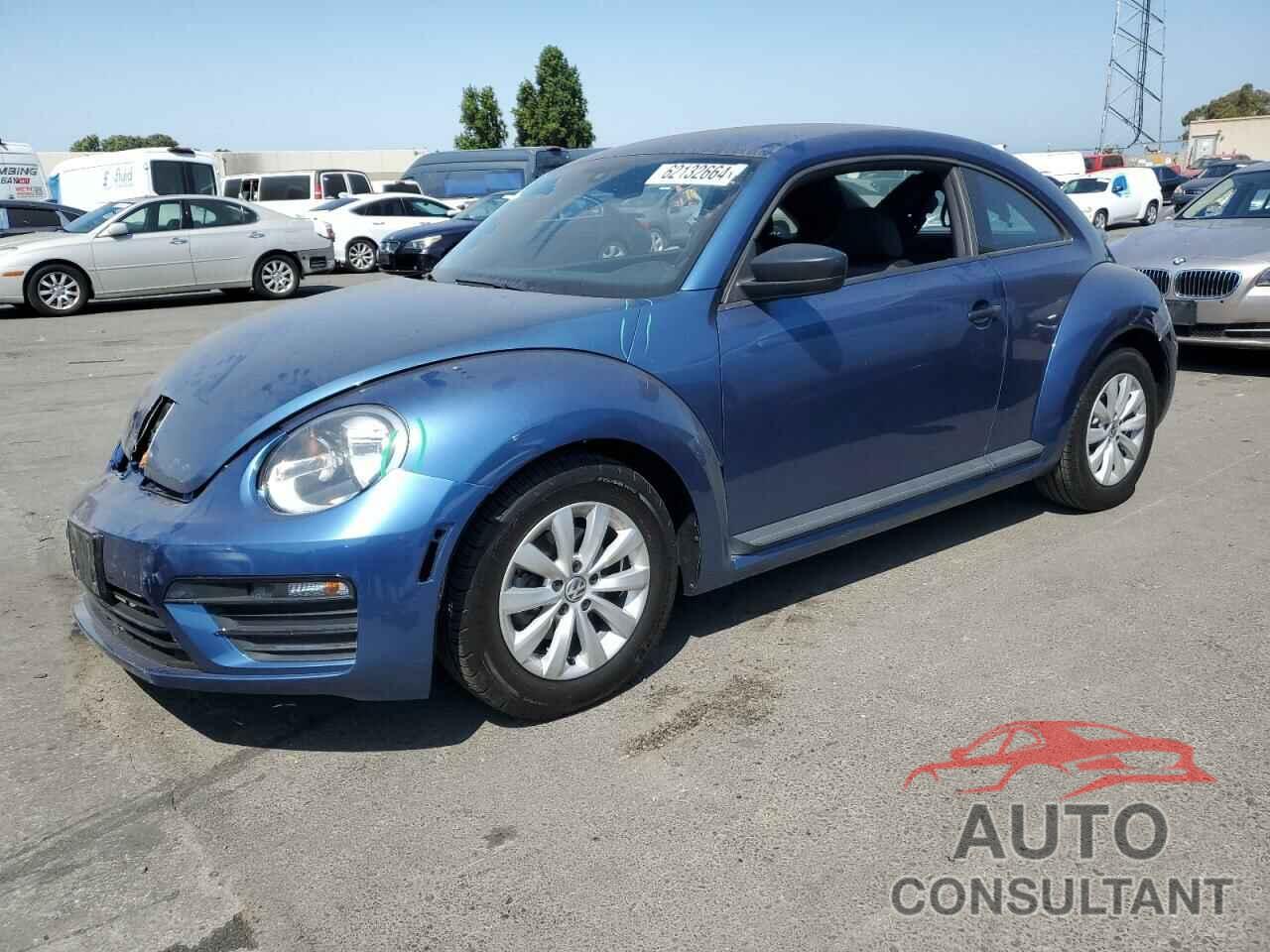 VOLKSWAGEN BEETLE 2017 - 3VWF17AT4HM604780