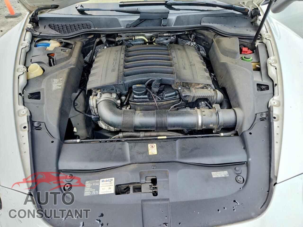 PORSCHE CAYENNE 2012 - WP1AA2A2XCLA07715