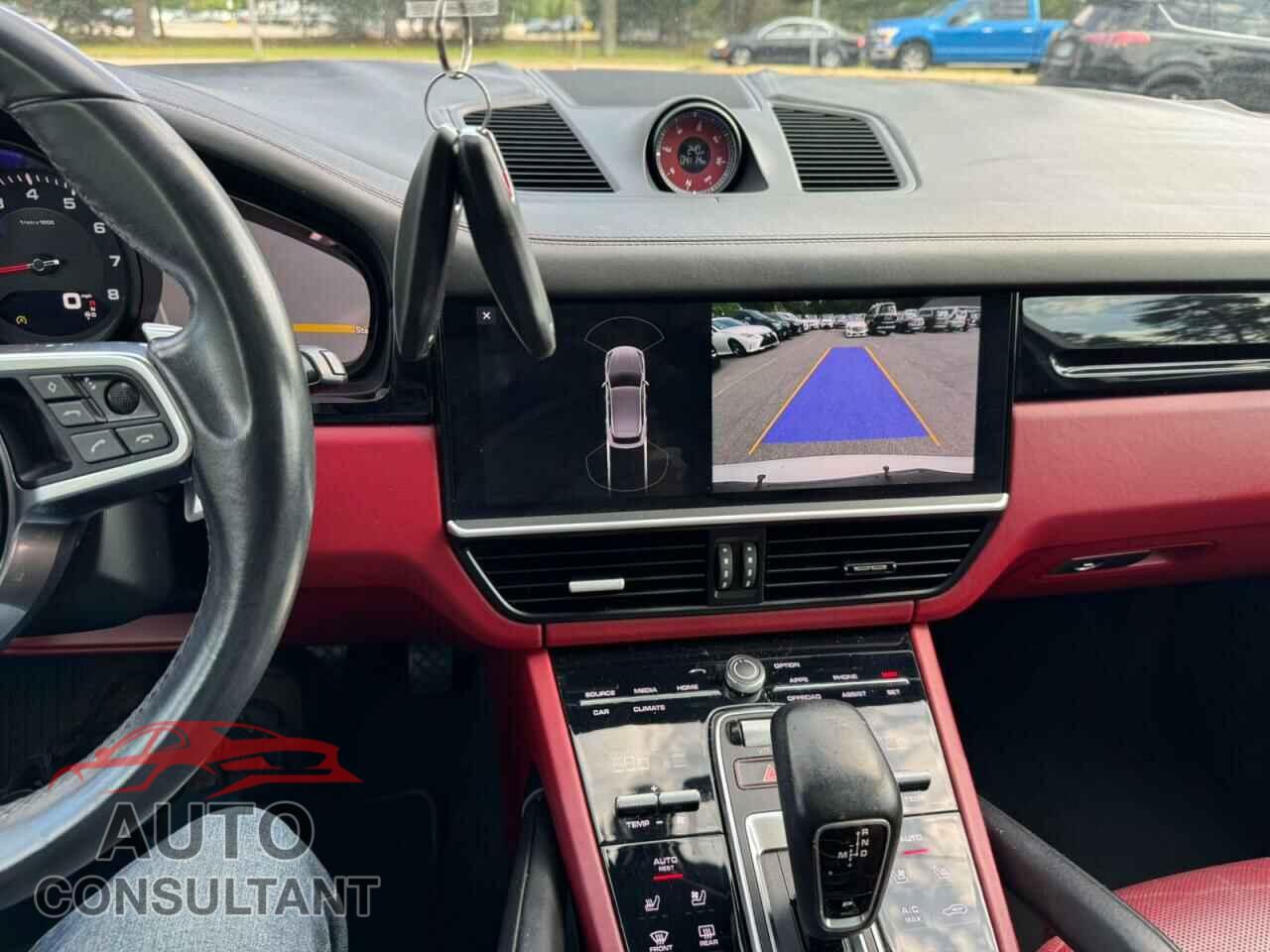 PORSCHE CAYENNE 2019 - WP1AA2AY4KDA17556
