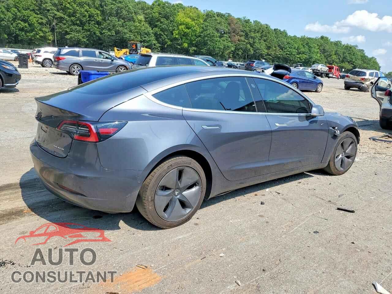 TESLA MODEL 3 2018 - 5YJ3E1EB9JF093182