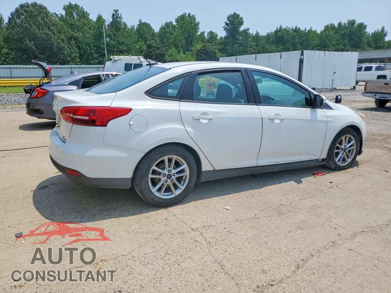 FORD FOCUS 2016 - 1FADP3F26GL327654