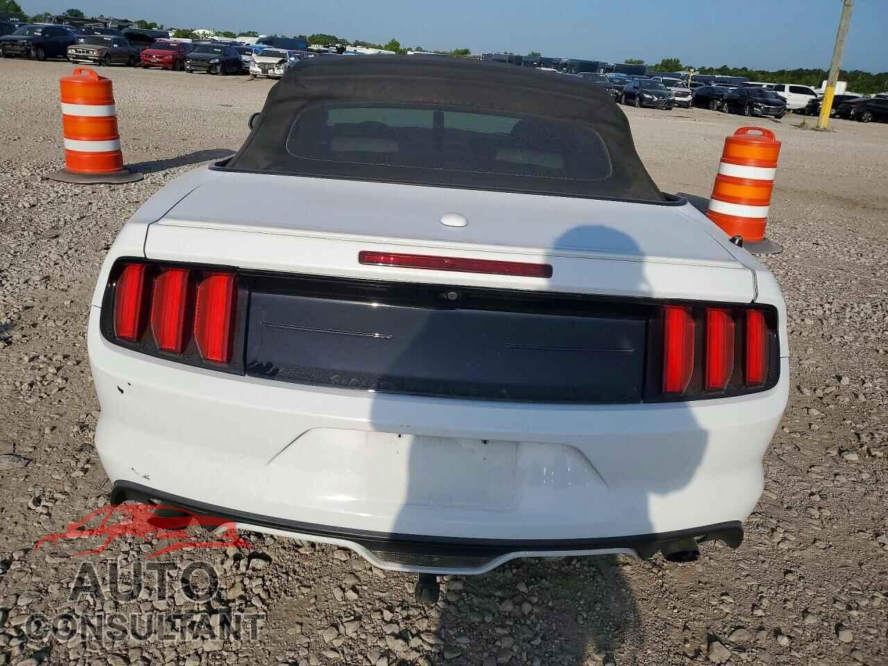 FORD MUSTANG 2015 - 1FATP8UH0F5411715