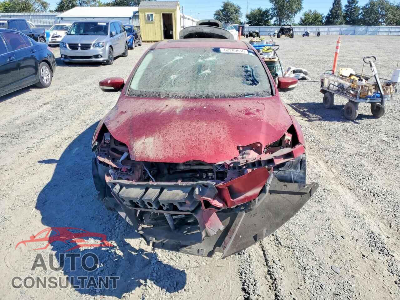 FORD FOCUS 2014 - 1FADP3F21EL323895