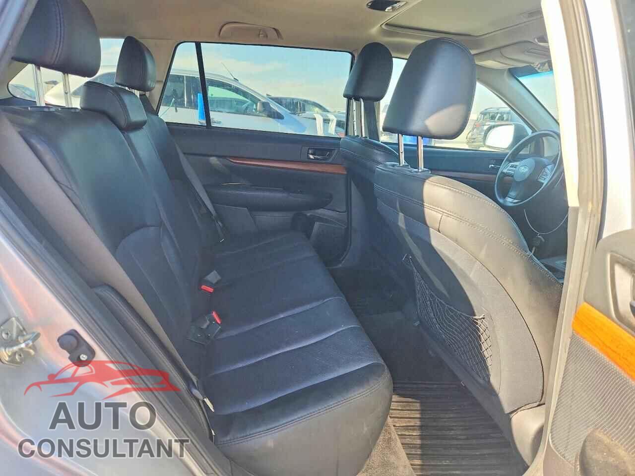 SUBARU OUTBACK 2013 - 4S4BRCKC0D3234811