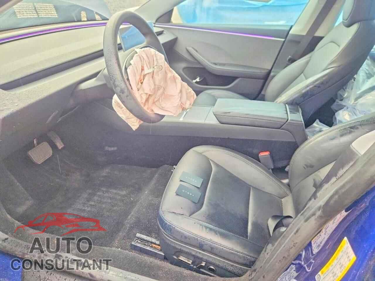 TESLA MODEL 3 2024 - 5YJ3E1EA9RF870284