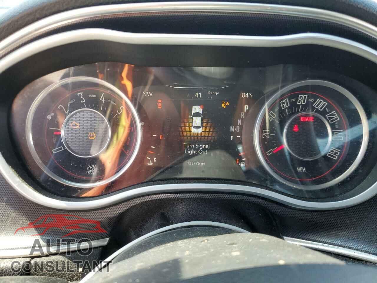 DODGE CHALLENGER 2015 - 2C3CDZBT5FH700960