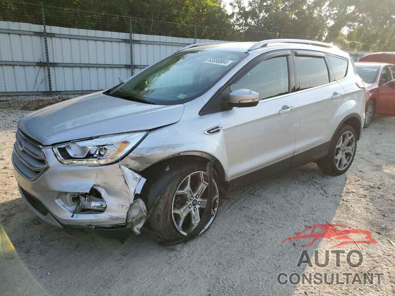 FORD ESCAPE 2017 - 1FMCU9JD7HUA08541